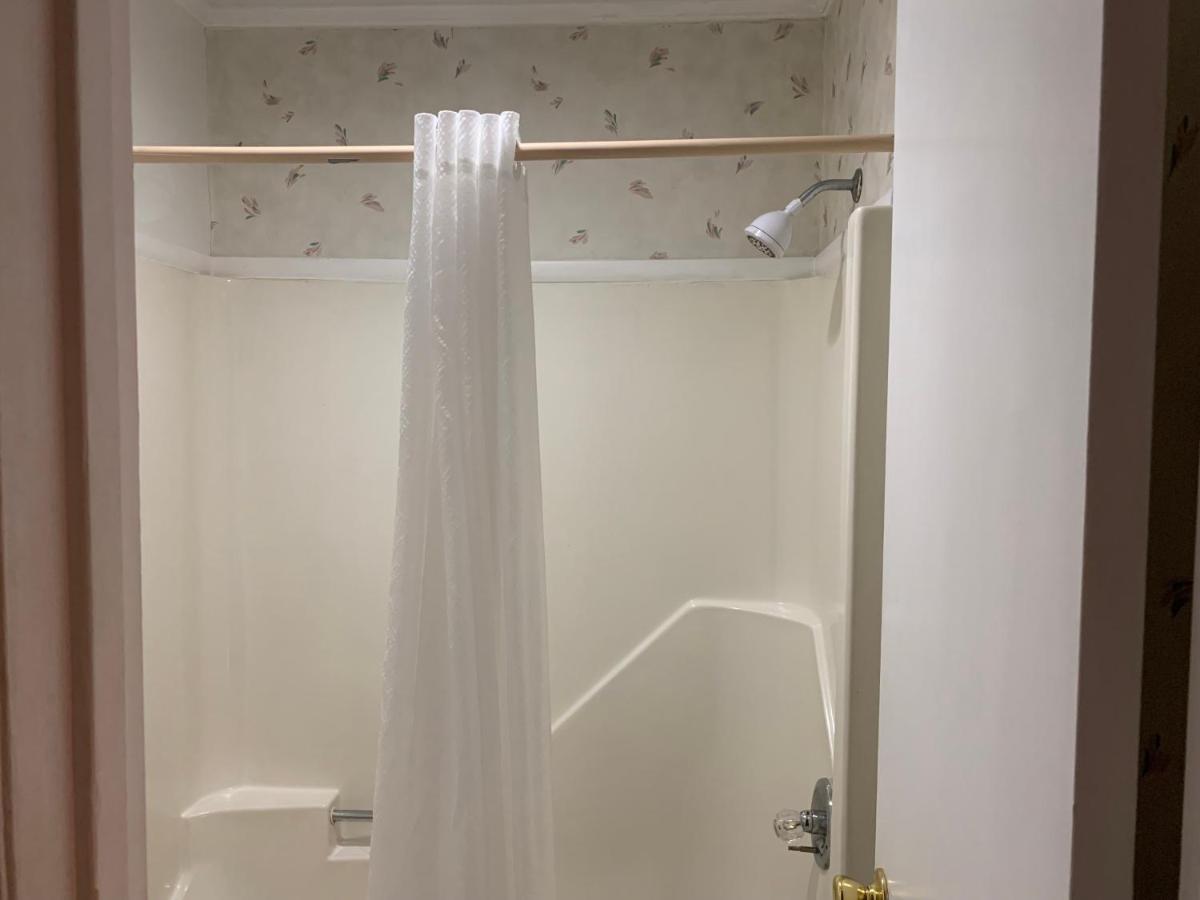 Americas Best Value Inn - Roxboro Buitenkant foto